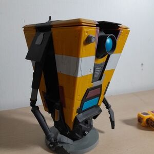 Borderland Claptrap 2k Videogame